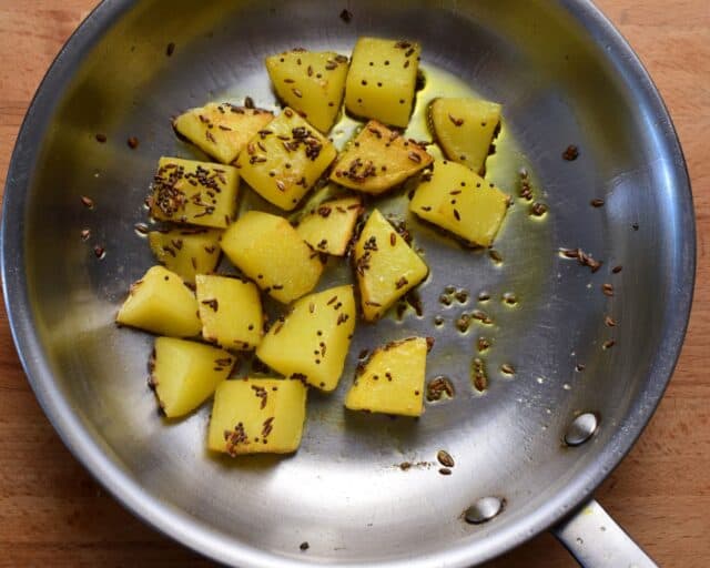aloo baingan steps 4