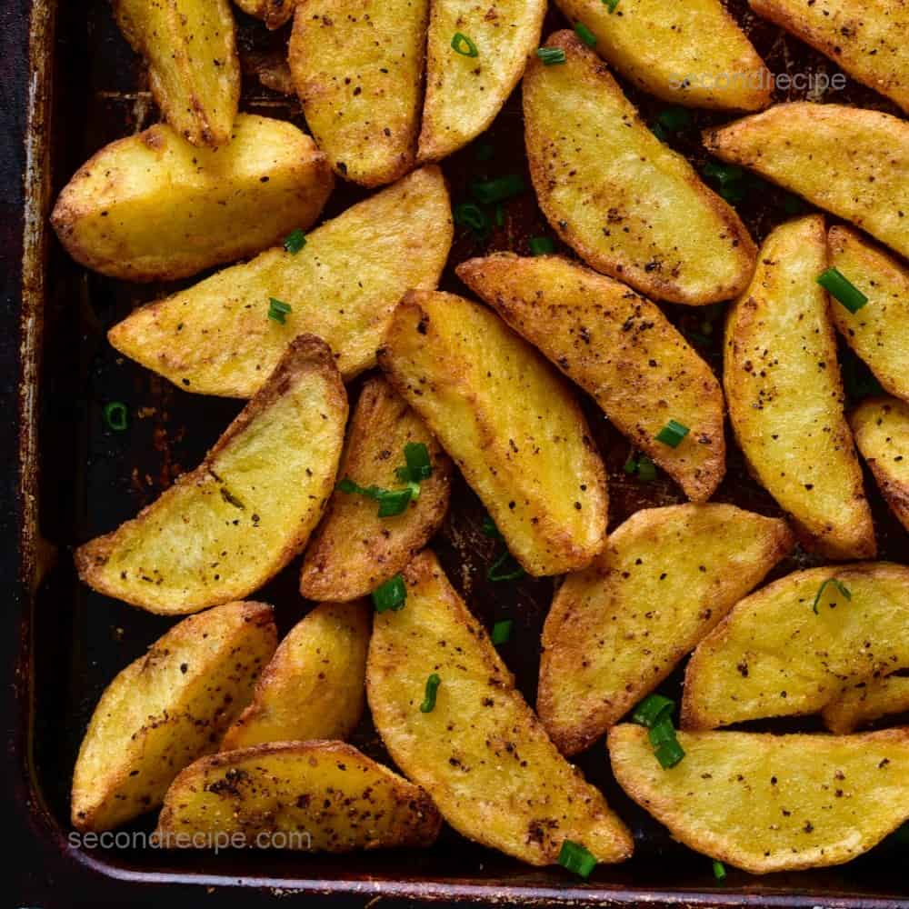 Crispy and easy Ninja Air fryer potato wedges recipe SecondRecipe