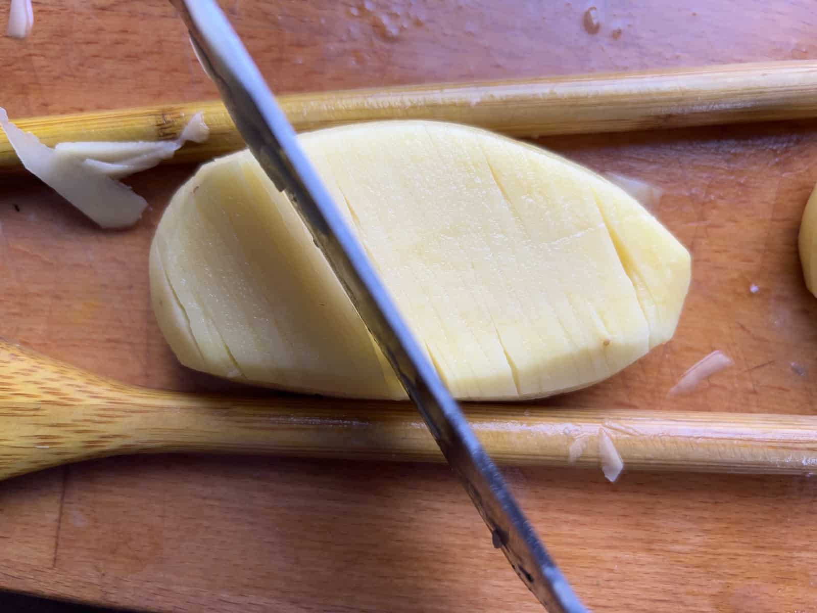 Air fryer accordion potatoes recipe SecondRecipe