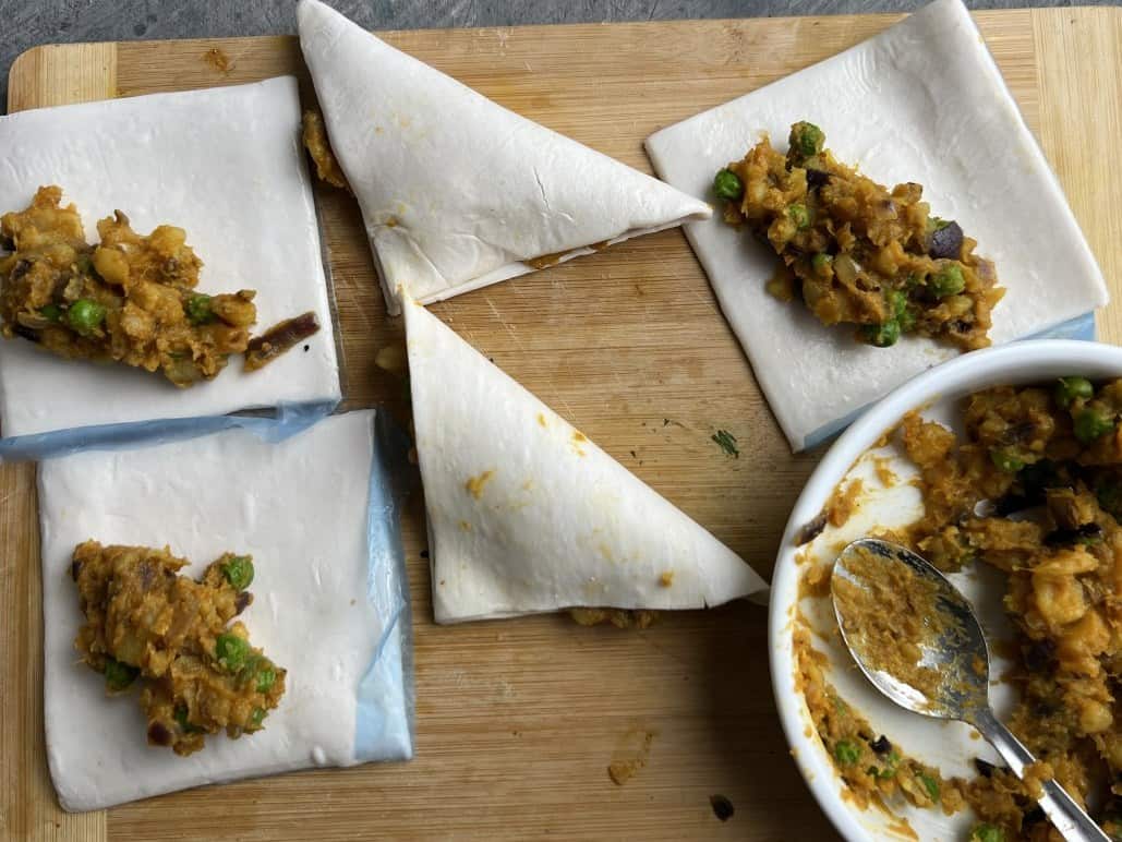 Air fryer veg curry puffs air fried vegetable puff SecondRecipe