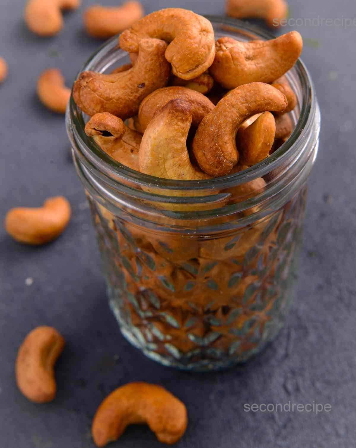 Airfried roasted cashews | crunchy kaju in air fryer - SecondRecipe