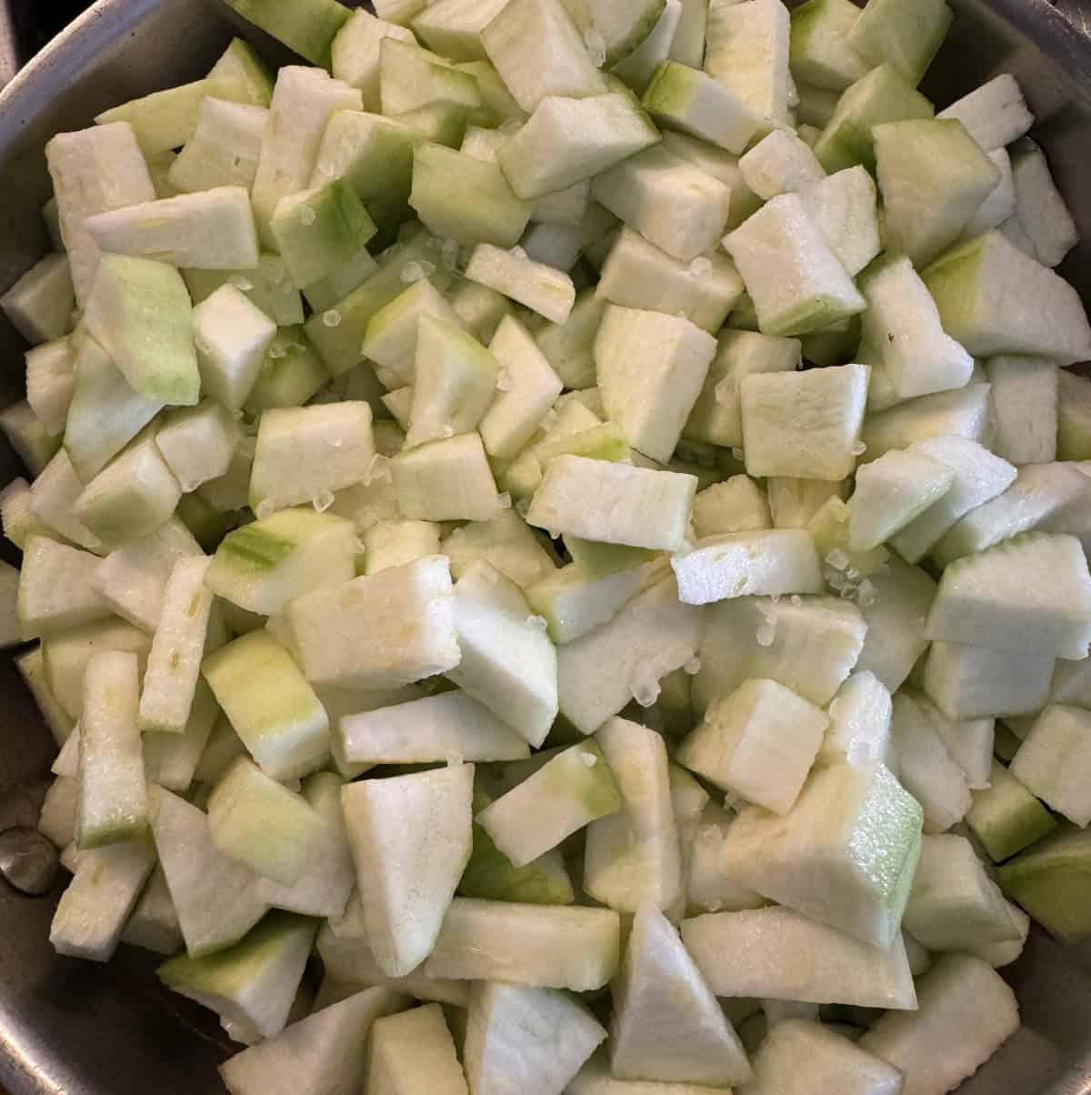 Turai ki sabzi | torai sabji| ridge gourd curry - SecondRecipe