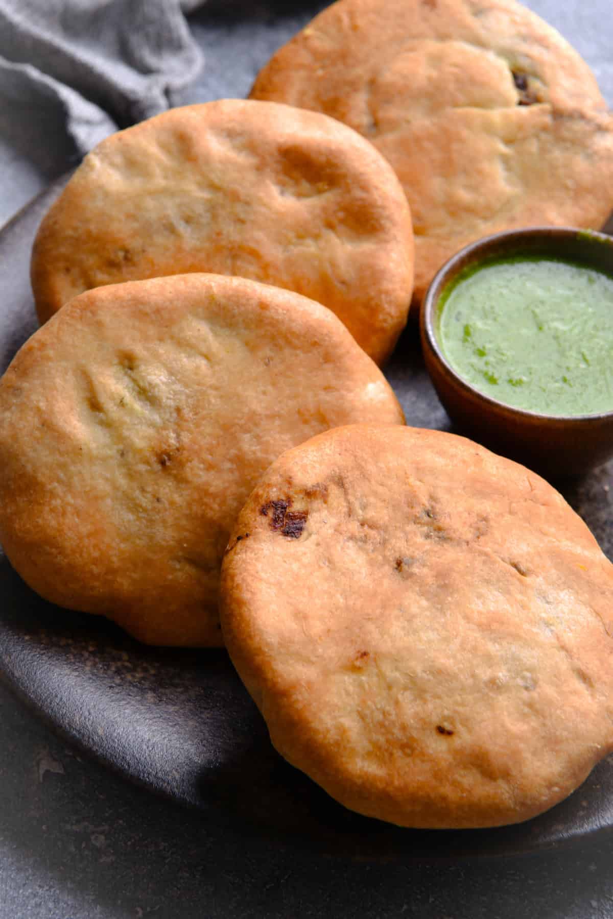 Air fryer onion kachori