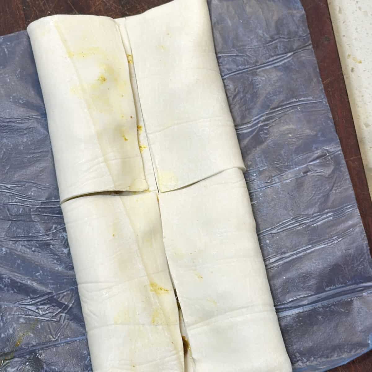 Sealed paneer puffs made with puff pastry sheets