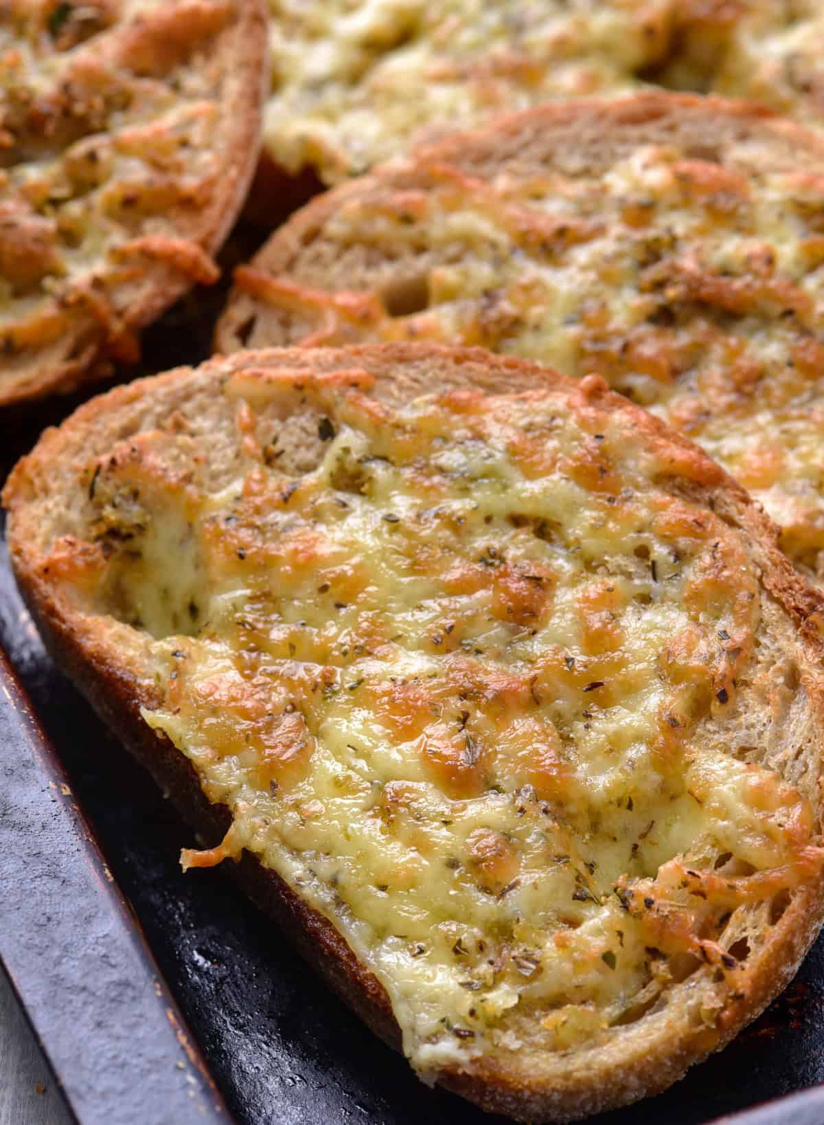 cheesy garlic bread